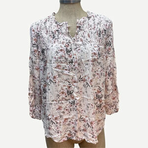 NEW rose & rhyme Floral Smocked‎ Front Blouse M